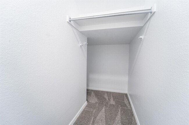 Building Photo - 2741 Sunlight Dr