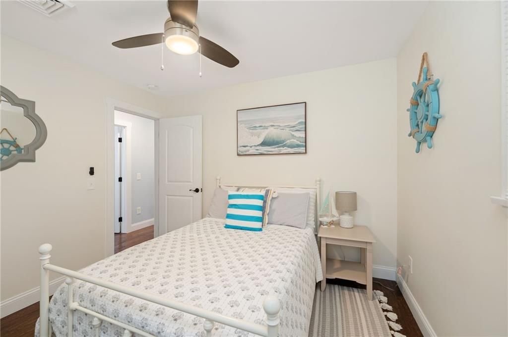 Building Photo - 9 Woodlund Ave