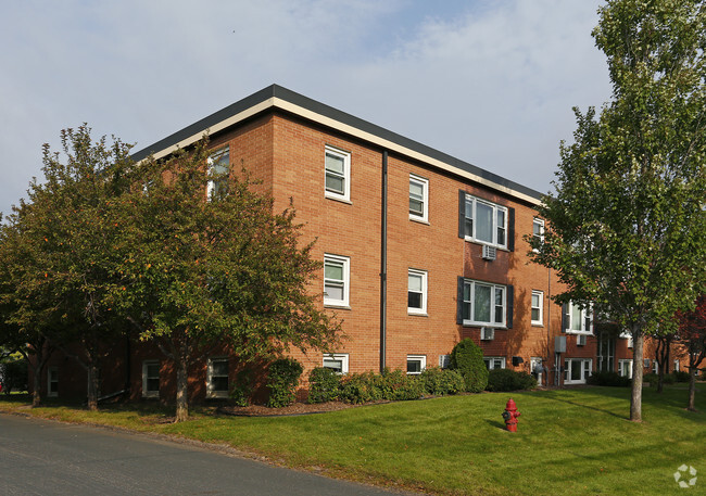 Building Photo - Cedarview Commons