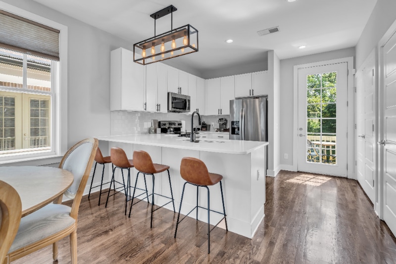 Building Photo - 211 Porter Village Cir