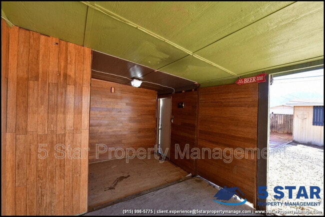 Building Photo - 9143 Matterhorn Dr