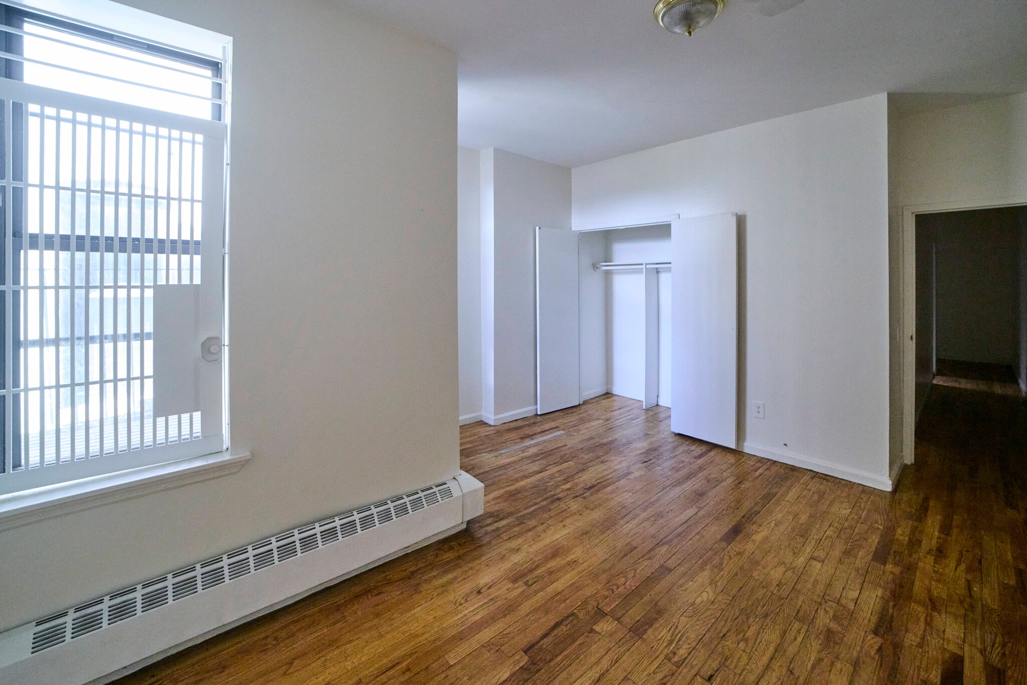 Building Photo - 248 Madison St