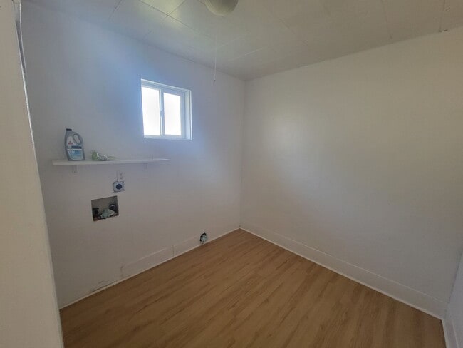 Building Photo - 3 Bed 2 Bath in Cusick