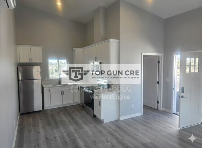 Building Photo - 4862 Fond Du Lac Ct