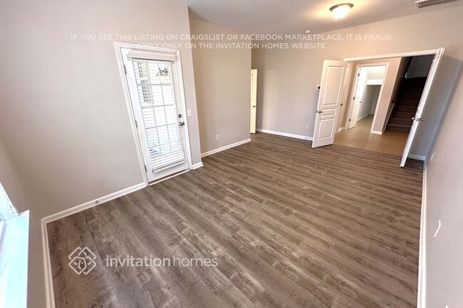 Building Photo - 890 Windy Falls Dr