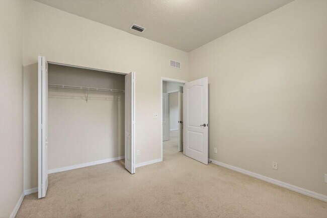 Building Photo - 136 Behring Way