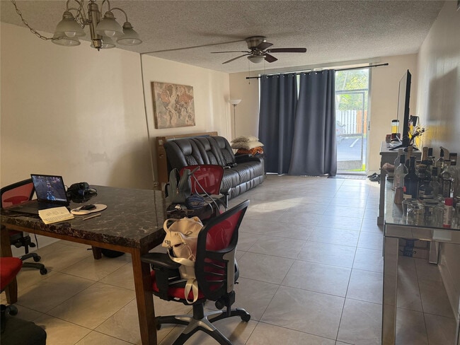 Building Photo - 7173 Orange Dr