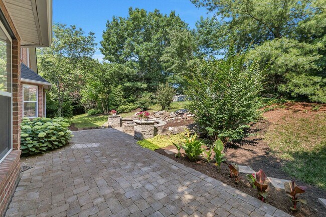 Building Photo - 415 Enclave Ct