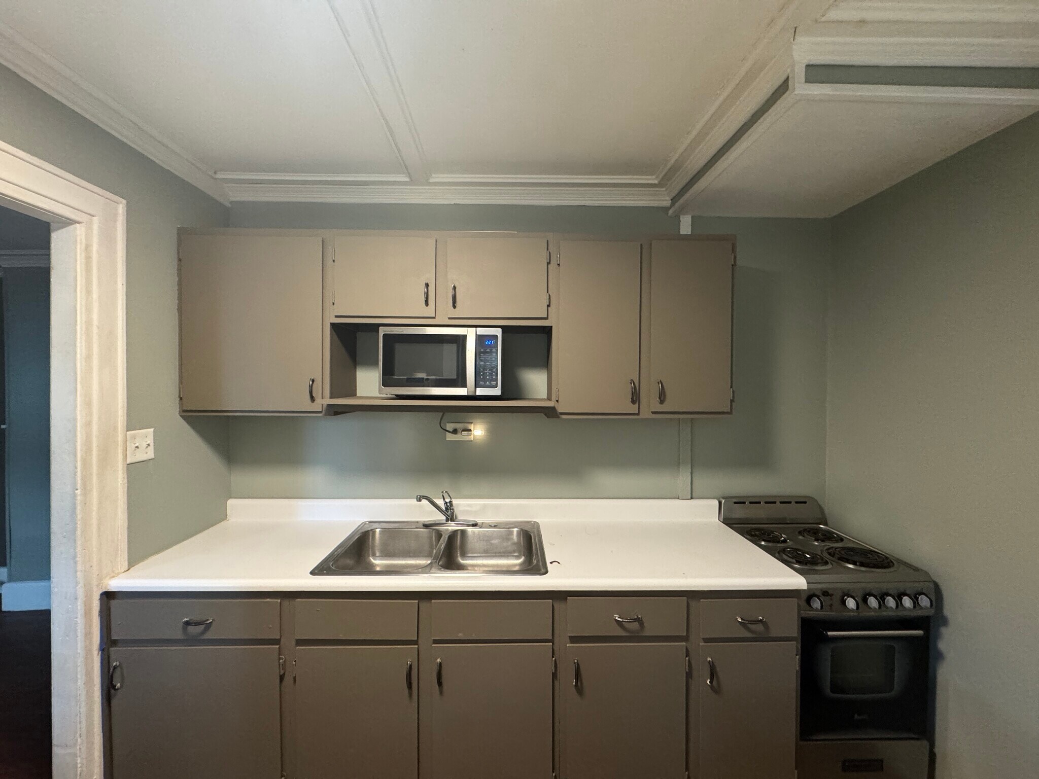 Building Photo - 169 Paddock St