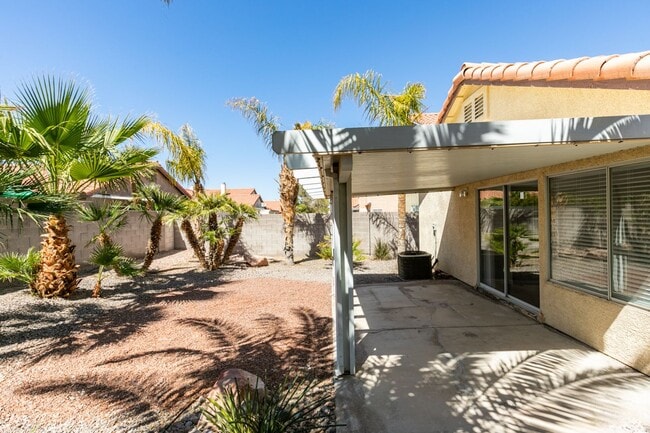 Building Photo - Cozy 3 bedroom single story house in Green Valley