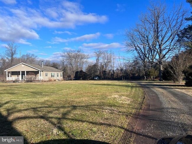 Building Photo - 2714 Windy Bush Rd