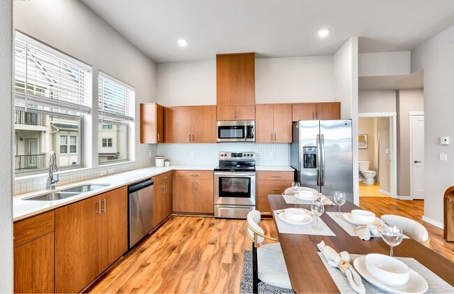 Building Photo - 17181 SW Snowdale St