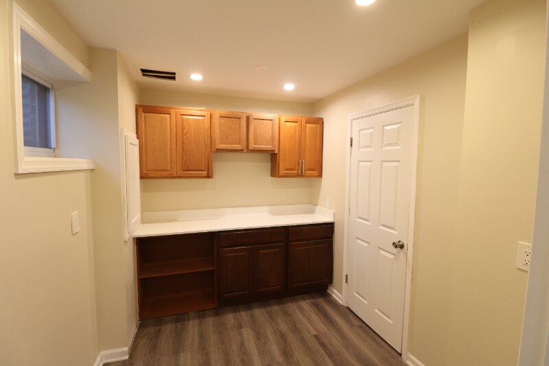 Building Photo - 7824 Briardale Terrace