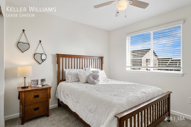 Building Photo - 1539 Spring Water Pt