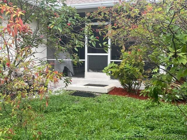 Building Photo - 821 SW 13th Ct