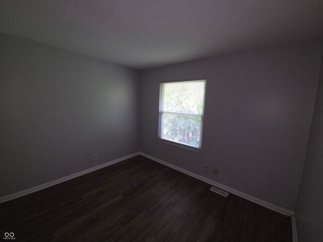 Building Photo - 3266 Lupine Dr