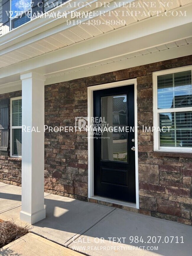 Building Photo - 227 Campaign Dr