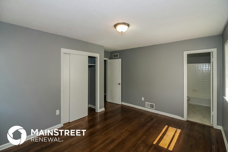 Building Photo - 4559 Cottonwood Rd