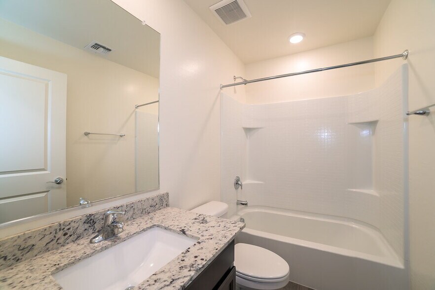 Building Photo - 25832 W Samantha Way