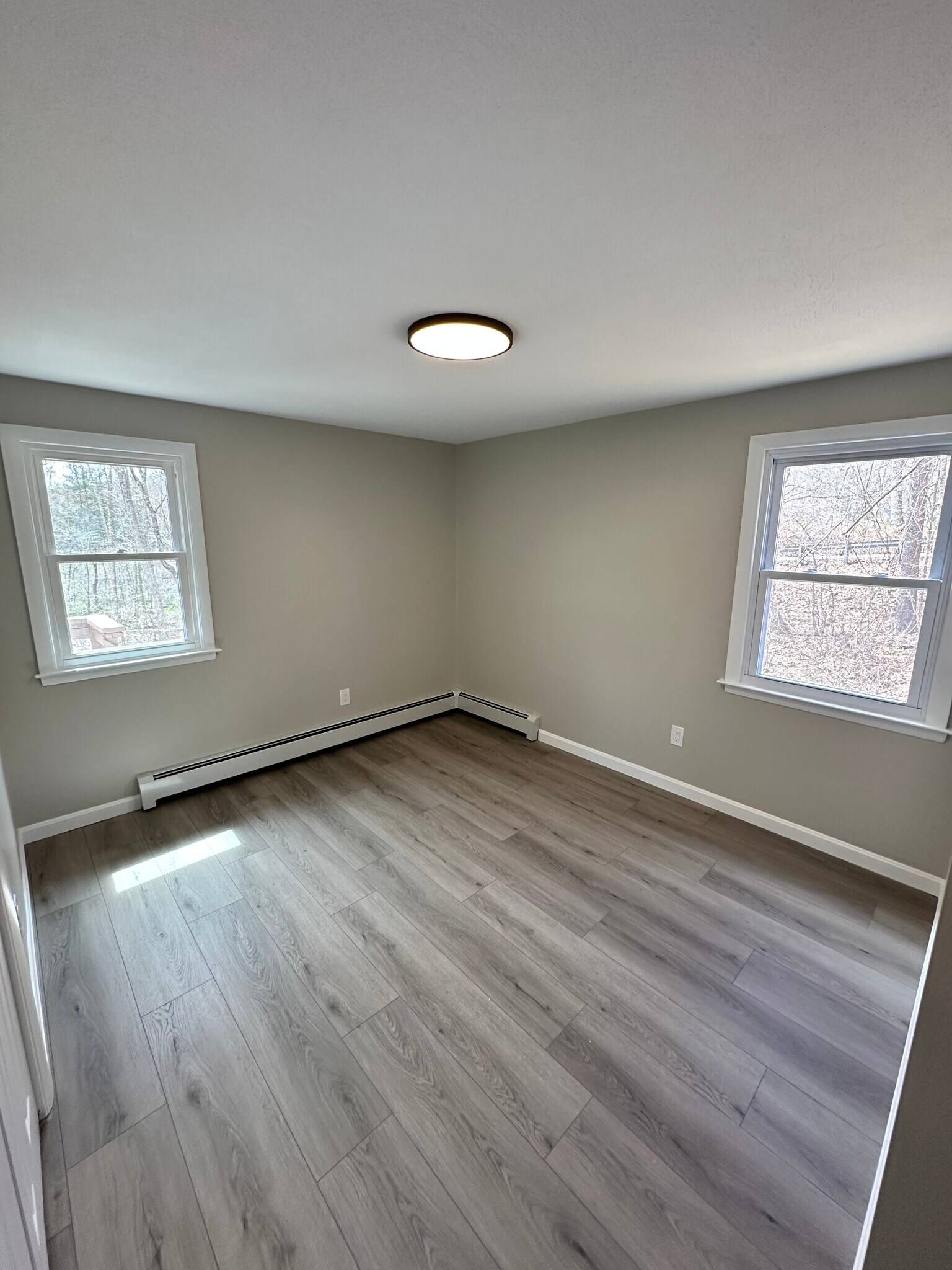 Building Photo - 131 Camp Meeting Rd