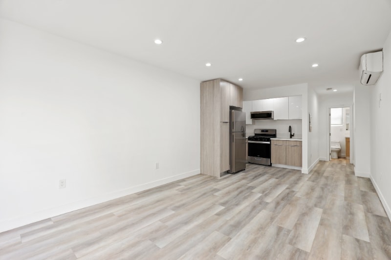 Building Photo - 2034 S Garth Ave