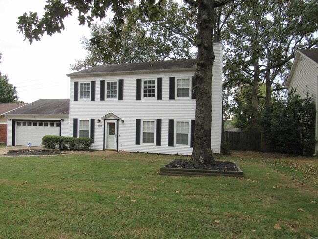 Building Photo - 303 Merganzer Dr