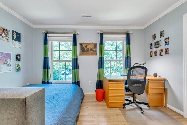 Building Photo - 8308 Comanche Ct