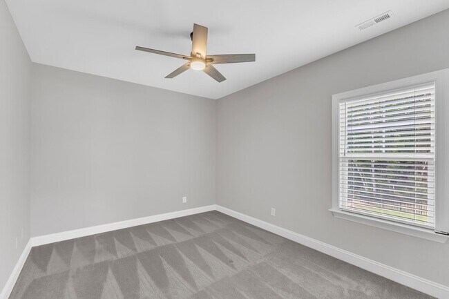 Building Photo - ***Stunning Wake Forest 5/4 ***