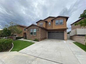 Building Photo - 338 Ventasso Wy