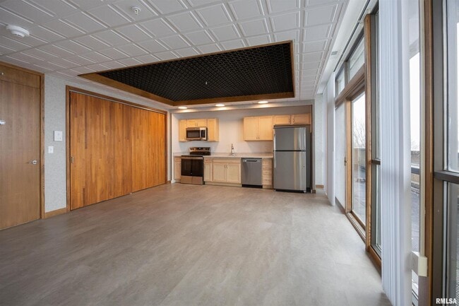 Building Photo - 509 9th St