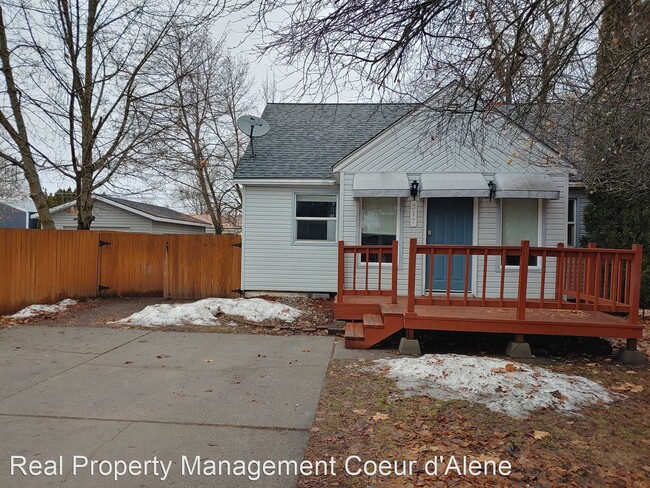 Building Photo - 4 br, 2 bath House - 317 W Davidson Ave.