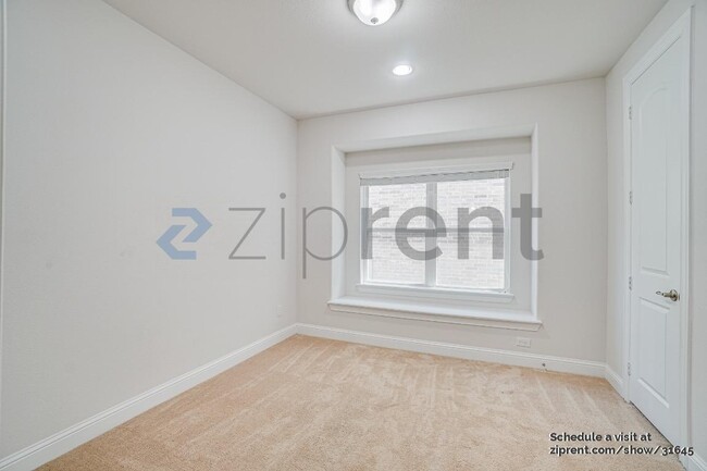 Building Photo - 2901 Adon Springs Ln