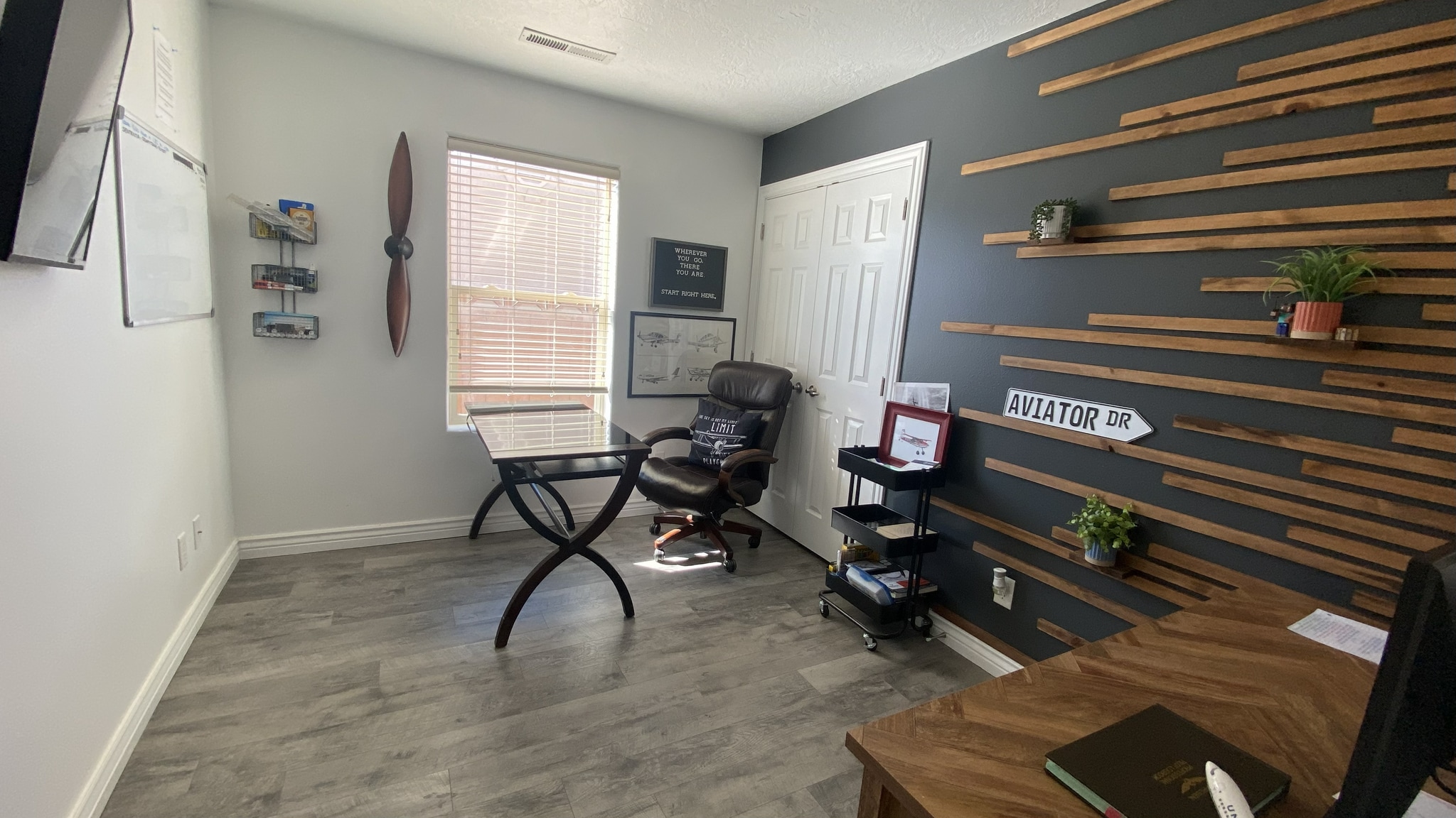 Building Photo - 1409 Northern View Dr