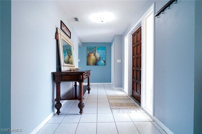 Building Photo - 1351 Oaklawn Ct