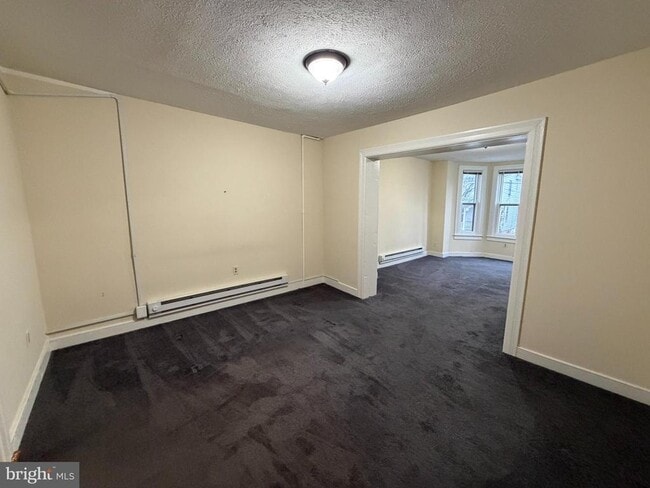 Building Photo - 406 S Cameron St