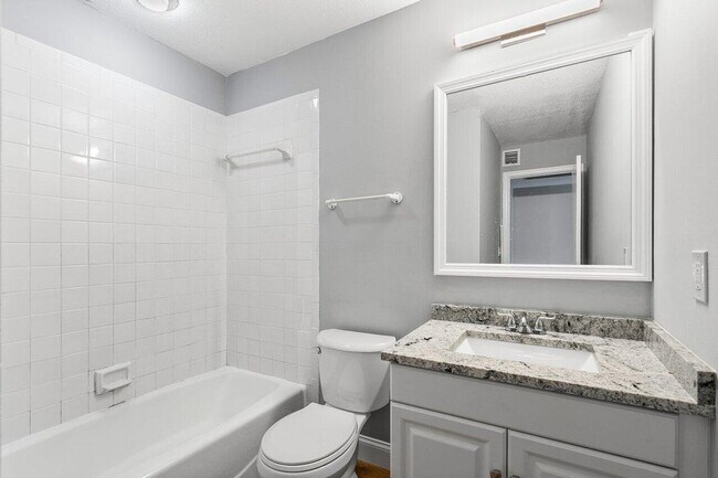 Building Photo - 1781 N Congress Ave