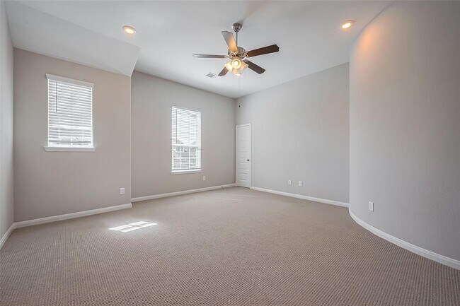 Building Photo - 2310 Dalton Trl
