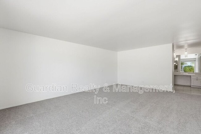 Building Photo - 7238 E Joshua Tree Ln