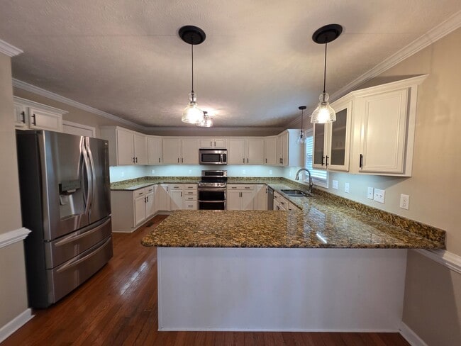 Building Photo - 205 Woodberry Pl