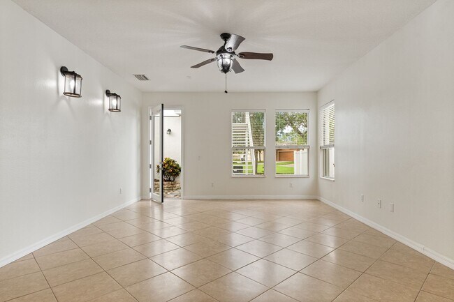 Building Photo - 6451 New Independence Pkwy