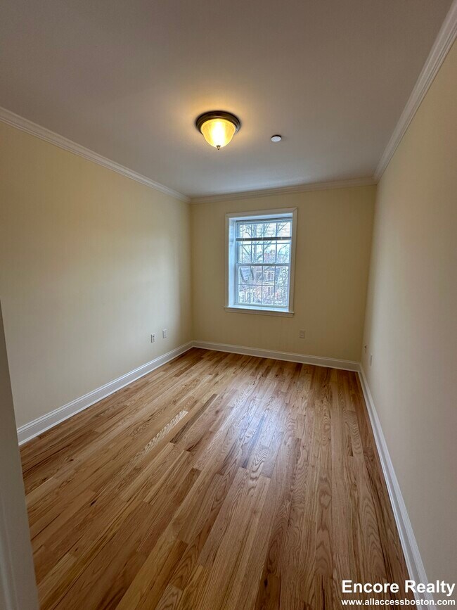 Building Photo - 55 Langdon St