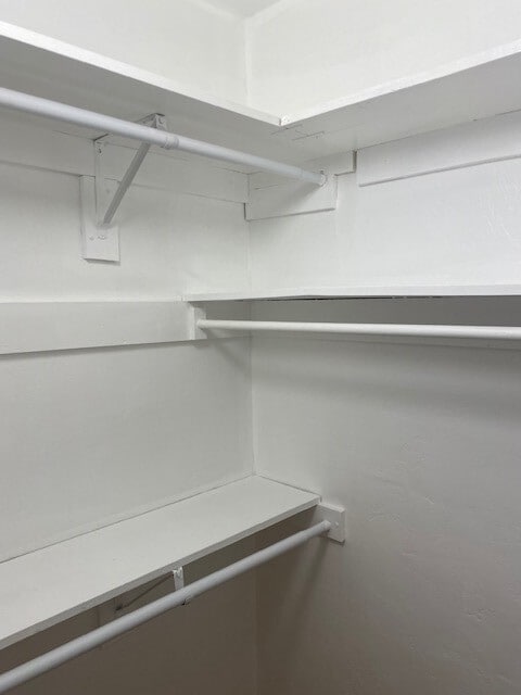 bedroom closet - 13616 Penn St