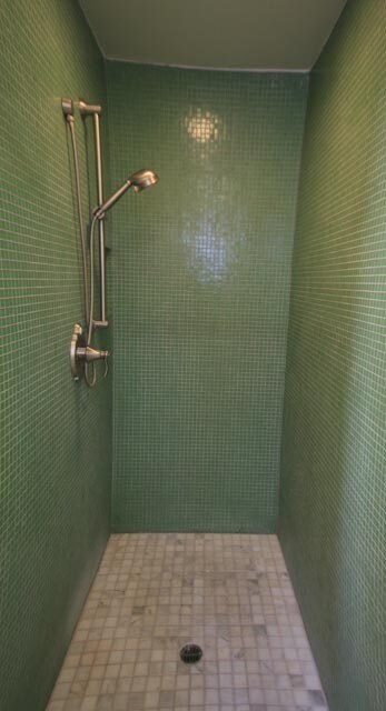 Building Photo - Modern Two Bedroom Hillcrest Condo