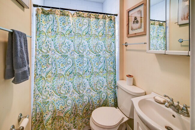 Building Photo - 2636 Stevens St