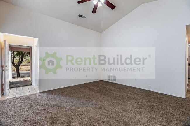 Building Photo - 10532 Ramah Dr NW