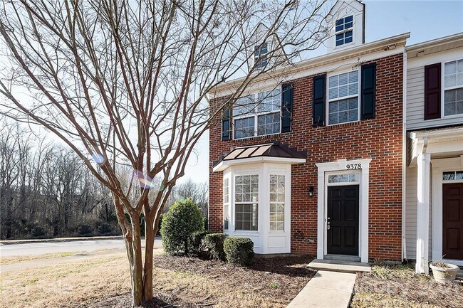 Building Photo - 9378 Greenheather Dr