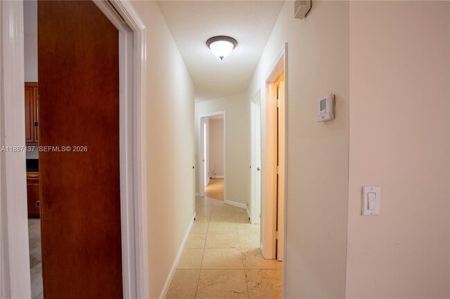 Building Photo - 18520 SW 39th Ct