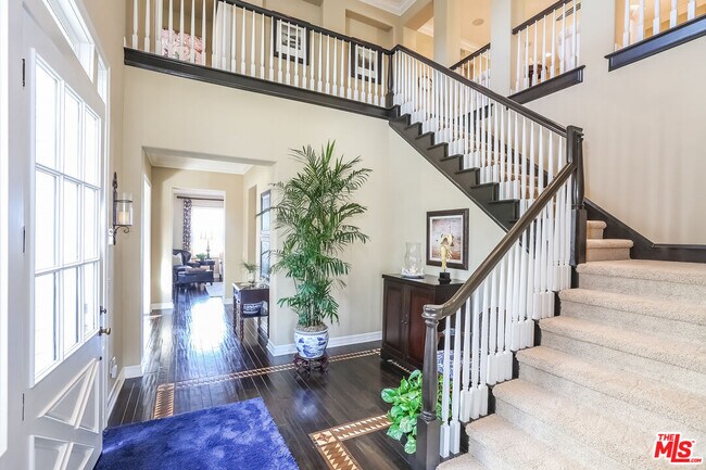 Building Photo - 7391 W Coastal View Dr