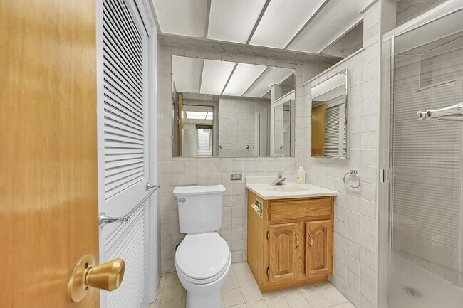 Building Photo - $2,870.00 - HALF OFF First Months' Rent - 3 Bedrooms, 2 Bathrooms Single Family Home in Arvada wi...