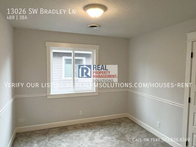 Building Photo - 13026 SW Bradley Ln